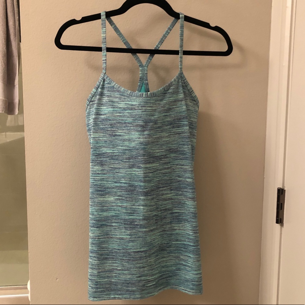 Lululemon workout tank